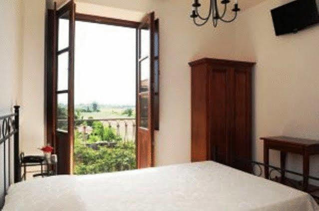 Hotel Dei Templi Πέστουμ Εξωτερικό φωτογραφία